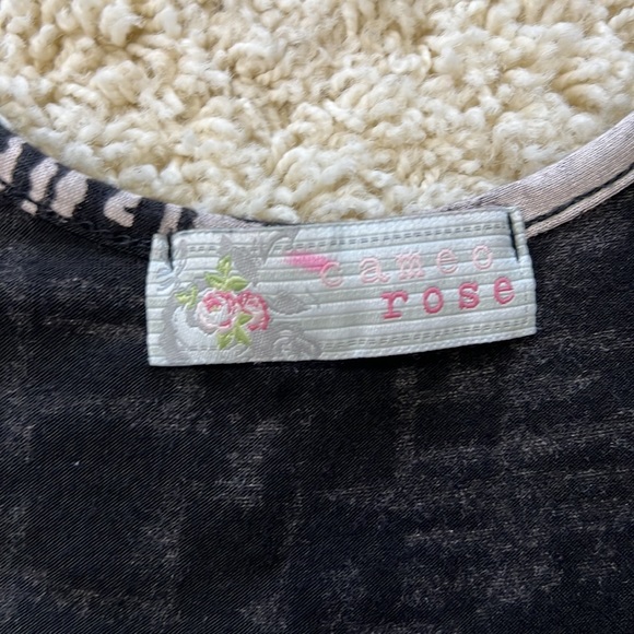 Cameo Rose Maxi Dress Size Small - Picture 7 of 13